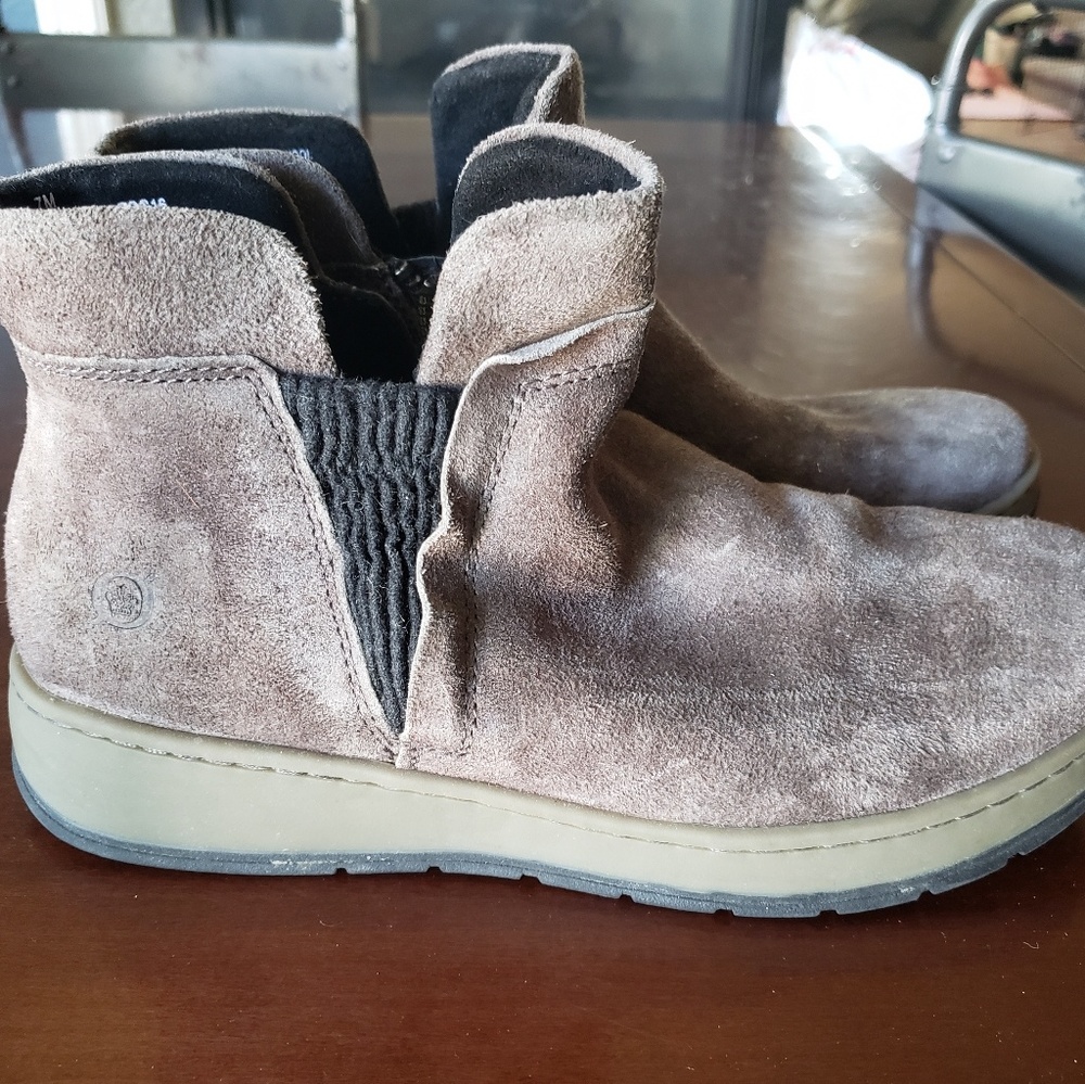 Born booties